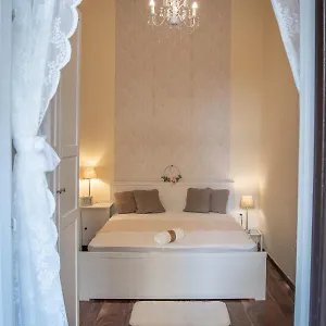 Apartment Broadway Center, Fully Equipped, 4 Person, Budapest